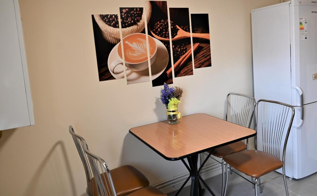 Marin Hotel Apartment Braszów Zewnętrze zdjęcie